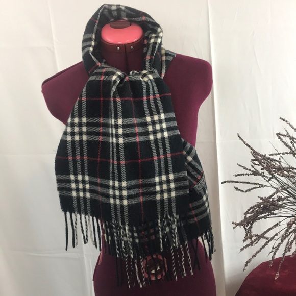 burberry scarf black and white